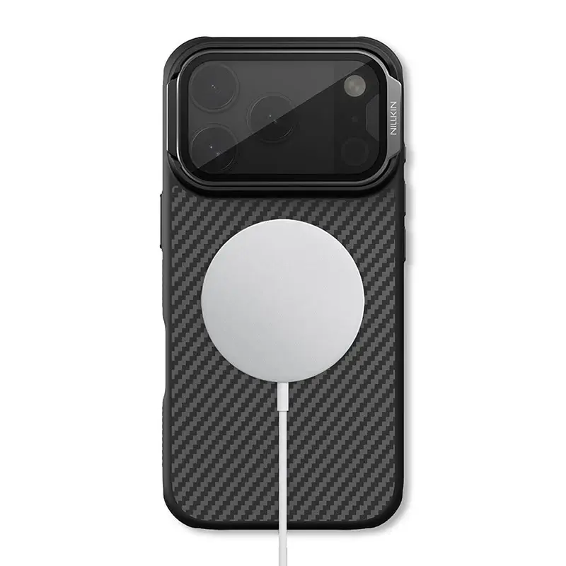 Nillkin CamShield Pro case for iPhone 17 Pro with camera cover