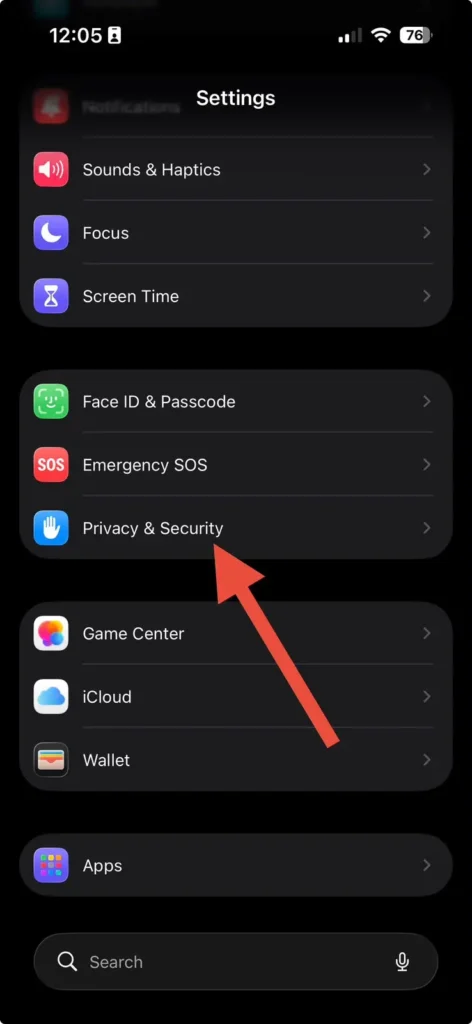 iPhone Settings screen highlighting the Privacy & Security menu during restart troubleshooting